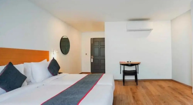 Hotel Royal Address, Забронировать Отель Нойда штат Уттар-Прадеш