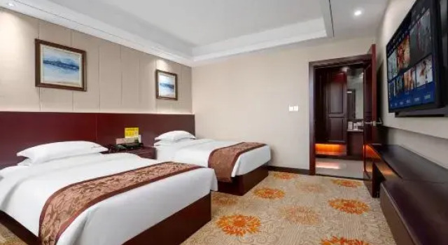 Люкс Deluxe Linglongwan Boutique Hotel (Huai'an First People's Hospital)