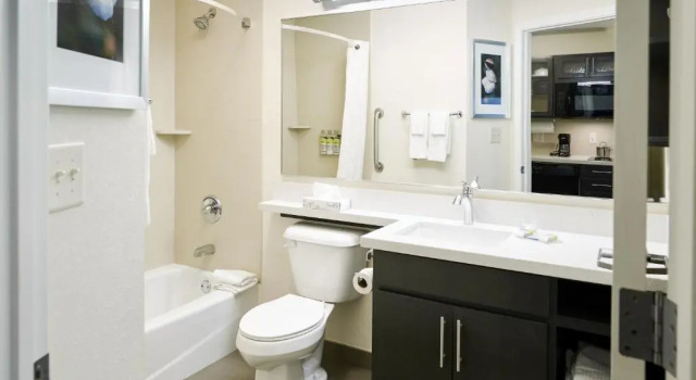 Номер Standard Candlewood Suites Midland by IHG