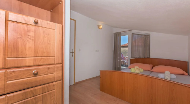 Apartment Mandic, Rezerwuj Apartament Omiš Split Region