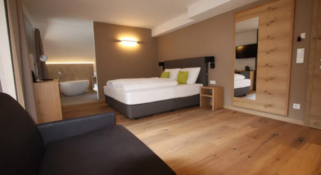 Полулюкс Sport Hotel
