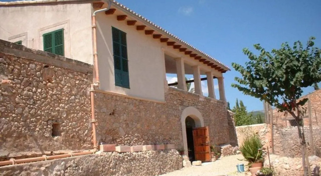 Вилла Villa in Consell With Private Pool, air Conditioning and Wifi
