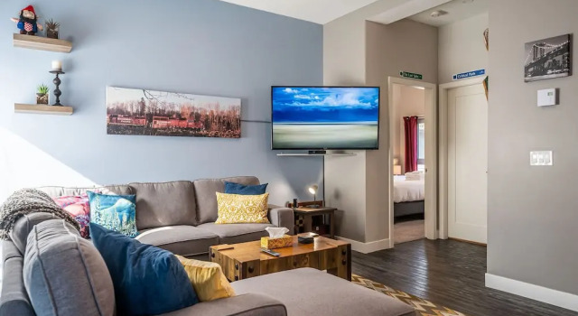 Номер Standard Pillow Top Condo by Revelstoke Vacations