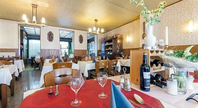 Hotel DeFive