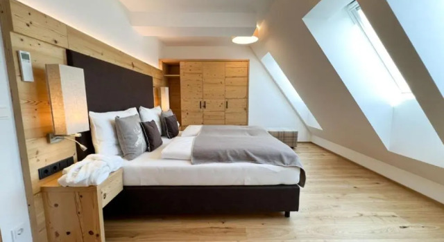 Апартаменты Пентхаус Lakeside Luxury Apartments