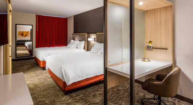 Четырёхместный люкс SpringHill Suites by Marriott Chambersburg