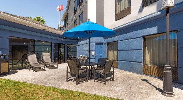 Best Western Plus McDonough Inn & Suites, 预订 酒店 麦克多诺 佐治亚州