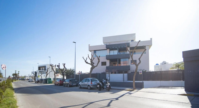 SIBS MANZANILLA - Terraza-Piscina-Cerca Playa y Centro, Забронировать Отель Отели и гостиницы Санлукар-де-Баррамеда, Отель