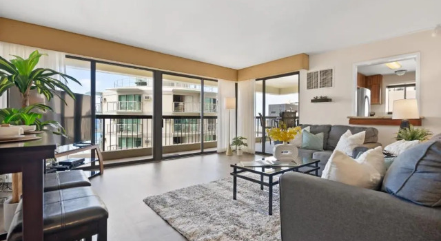 Апартаменты Spacious Waikiki Beach 2BR-Ocean View-Free Parking