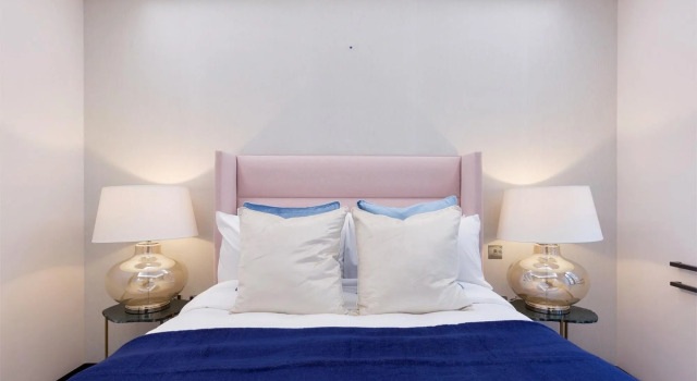 GS9 - 3 Bed Deluxe in London, Забронировать Отель Лондон Большой Лондон, рядом с Театр «Принц Эдуард»