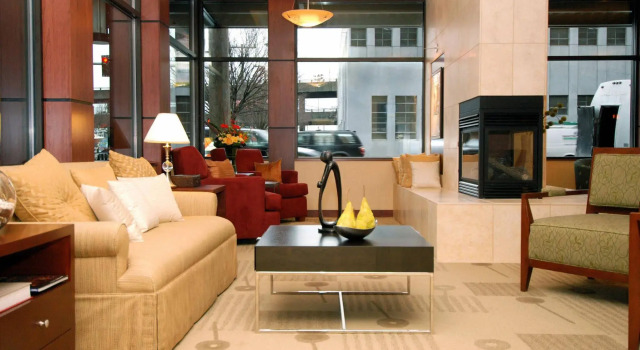 Silver Cloud Hotel - Seattle Stadium, Book Hotel Hoteller i Seattle med parkering, nær Smith Tower, Parkering
