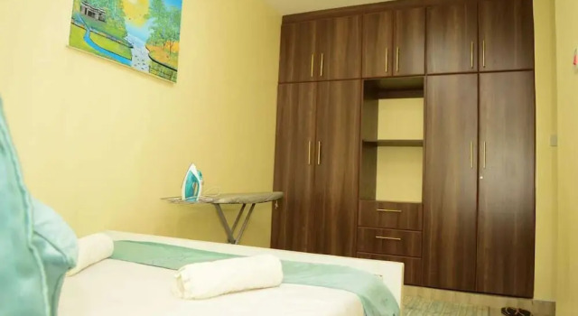 Lux Suites Naka Apartments Nakuru, Prenota Appartamento Hotel a Nakuru con parcheggio, Parcheggio