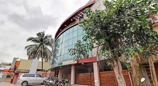 OYO 60932 Hotel Basera Inn, Rezervovat Hotel Bangalore Bangalore