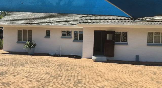 2 Bedroom Executive & Holiday Suburban Home, Rezerwuj Dom wakacyjny Harare Zimbabwe