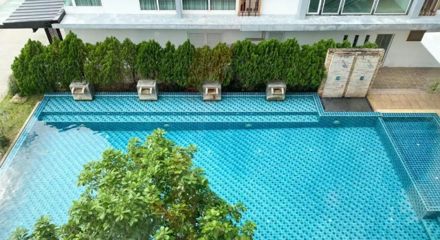Полулюкс Hinoki Hotel - ONSEN Chiang Mai