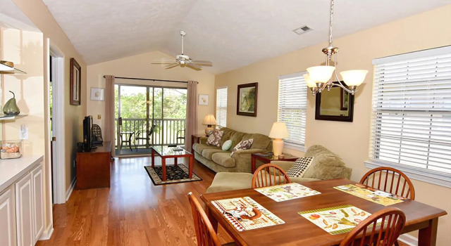 #19h L/O True Blue 2 Bedrooms 2 Bathrooms Condo