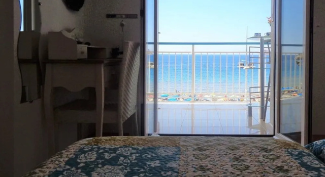 Luxury Beachfront, Забронировать Отель Отели Бенидорм с парковкой, рядом с Пляж Cala del Tio Ximo, Парковка