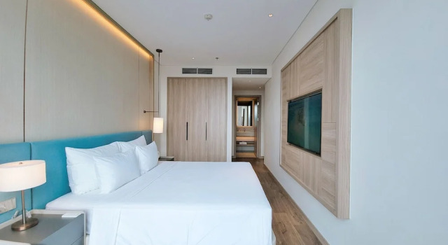 Семейные апартаменты A La Carte Ha Long Bay Seaside Apartments