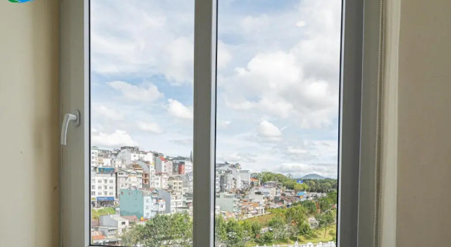 Коттедж Standard Hoang Minh Chau Ba Trieu Hotel