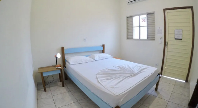 Двухместный номер Economy с балконом и с видом на сад Bonito HI Hostel e Pousada