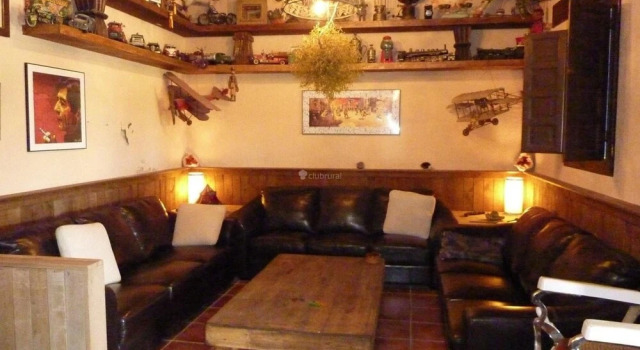 House With 5 Bedrooms in Benissanet, With Wonderful Mountain View, Pri