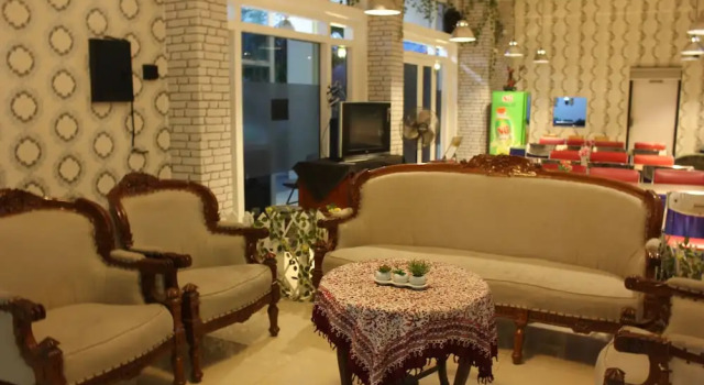 Satya Graha Hotel, Rezervovat Hotel 3hvězdičkové hotely v Yogyakarta Province, 3*