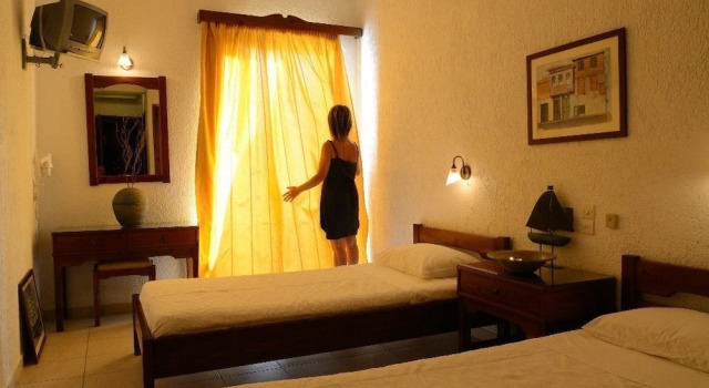 Номер Standard с балконом Melpo Hotel