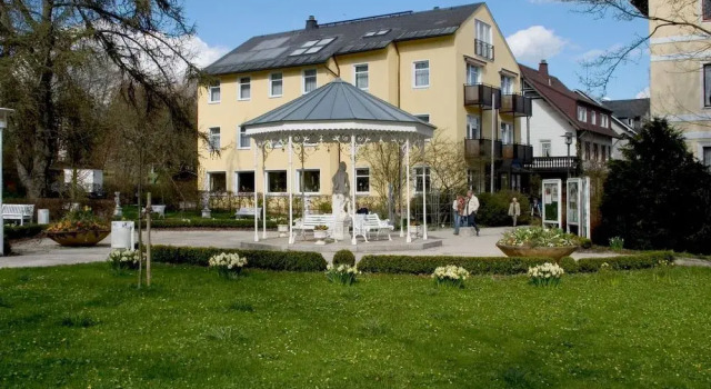 Wohlfühlhotel Am Rosengarten Garni, Rezervovat Hotel Bad Steben 