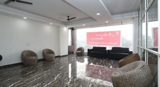 OYO 10916 AP Residency, Varaa Hotelli Faridabad Haryana