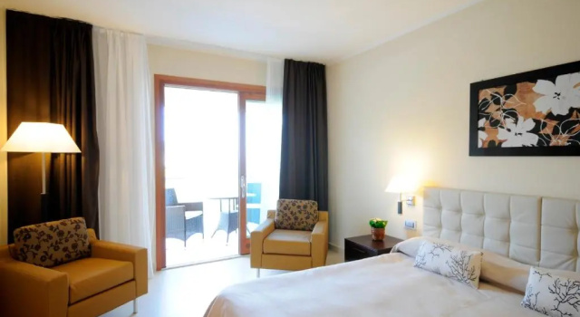 Двухместный номер Superior Pugnochiuso Resort Hotel del Faro