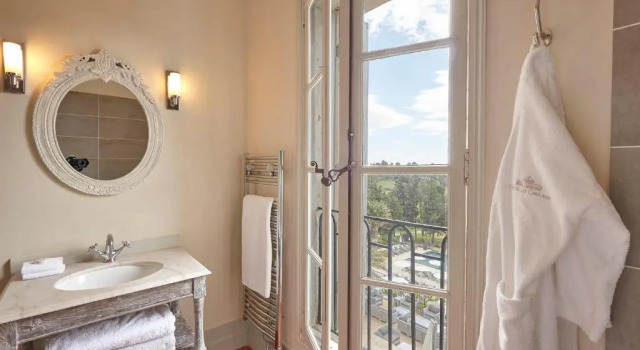 Suite Château Les Carrasses