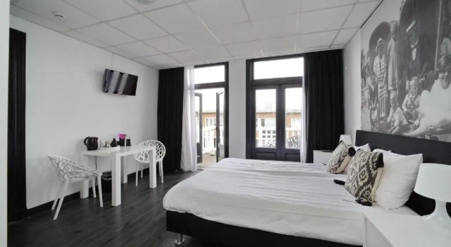 Двухместный номер Standard с балконом Hotel Zeespiegel
