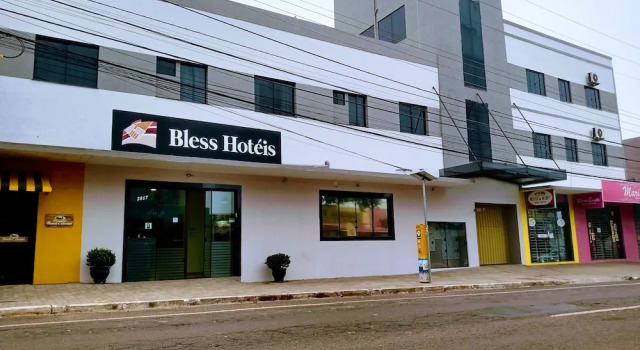 Hotel BLESS, Забронировать Отель Отели в центре Каскавел, в центре