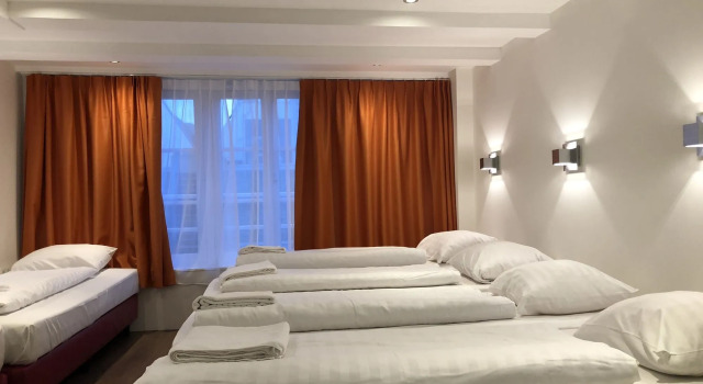 Hotel Damrak Inn