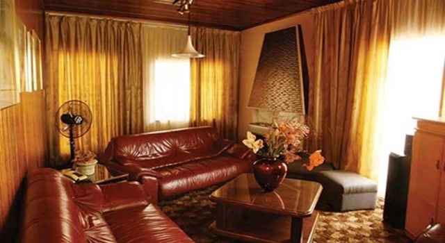 Nthateng Bed and Breakfast Tourism, Prenota Bed & breakfast Soweto Gauteng