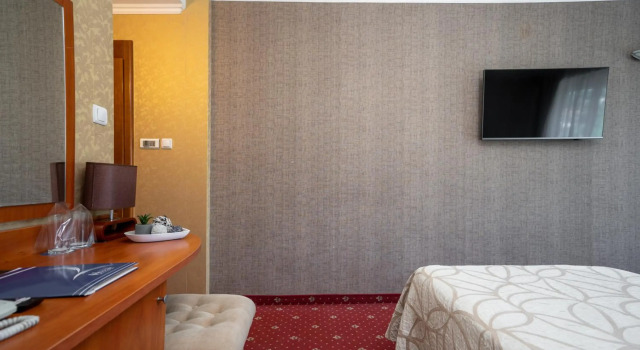 Hissar Spa Hotel, Rezervasyon Tatil Köyü Hisarja resort oteller, Tatil Köyü