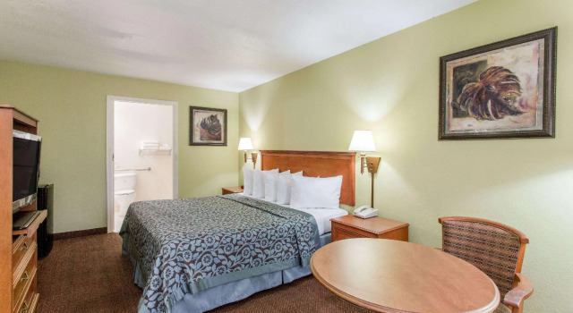 Двухместный номер Standard Days Inn by Wyndham Ormond Beach