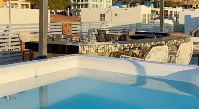 Шестиместный люкс Premier c 1 комнатой Suites Costa Diamante San Carlos