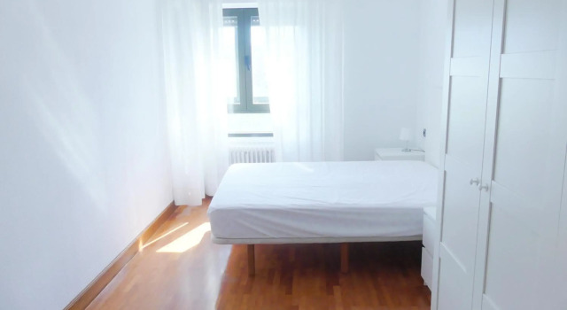 Apartamento luminoso, funcional y amplio en zona hospitalaria, Prenota Appartamento Pamplona Navarra, vicino a Yamaguchi Park