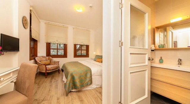 Двухместный номер Deluxe Zemira Garden Hotel
