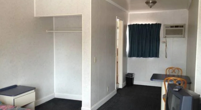 Helen Apartments & Motel, Забронировать Апартаменты/квартира Апартаменты Уэст-Палм-Бич, Апартаменты/квартира