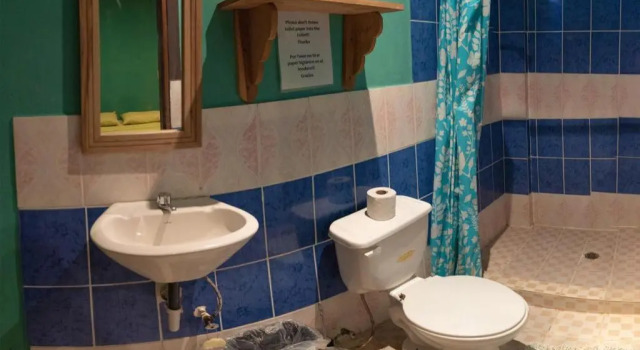 Трёхместный номер Comfort с балконом Valerie Emanuel Apartments