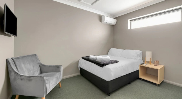 Номер Superior Illinois Hotel