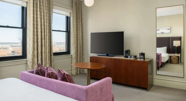 Двухместный номер Deluxe с видом на город Hotel Savoy Kansas City, Tapestry Collection by Hilton