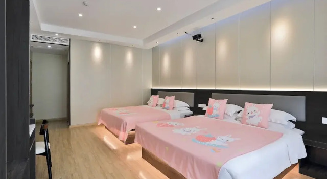 Номер Standard Yinshu Lunasvilla Courtyard Garden Resort Hotel