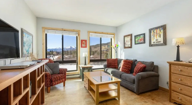 2754 Slopeside Condo by RedAwning, Забронировать Апартаменты/квартира Отели Roosevelt National Forest с парковкой, Парковка