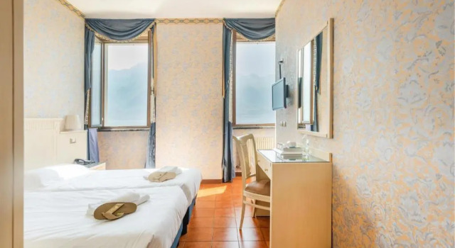 Двухместный номер Standard с видом на озеро Hotel Le Palme