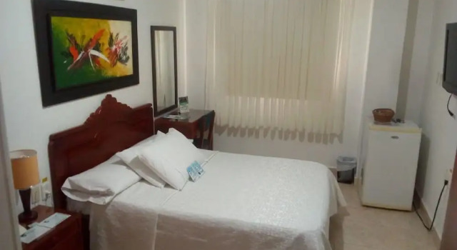 Hotel El Pilar, Rezervovat Hotel Hotely v Santander s parkováním, Parkování