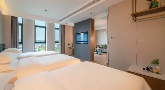 Люкс YESTE Hotel (Guangxi Culture & Art Center Branch)