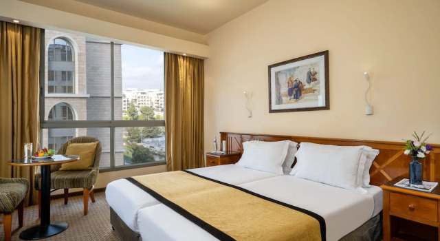 Superior- dobbelt værelse med altan med byudsigt Olive Tree Hotel